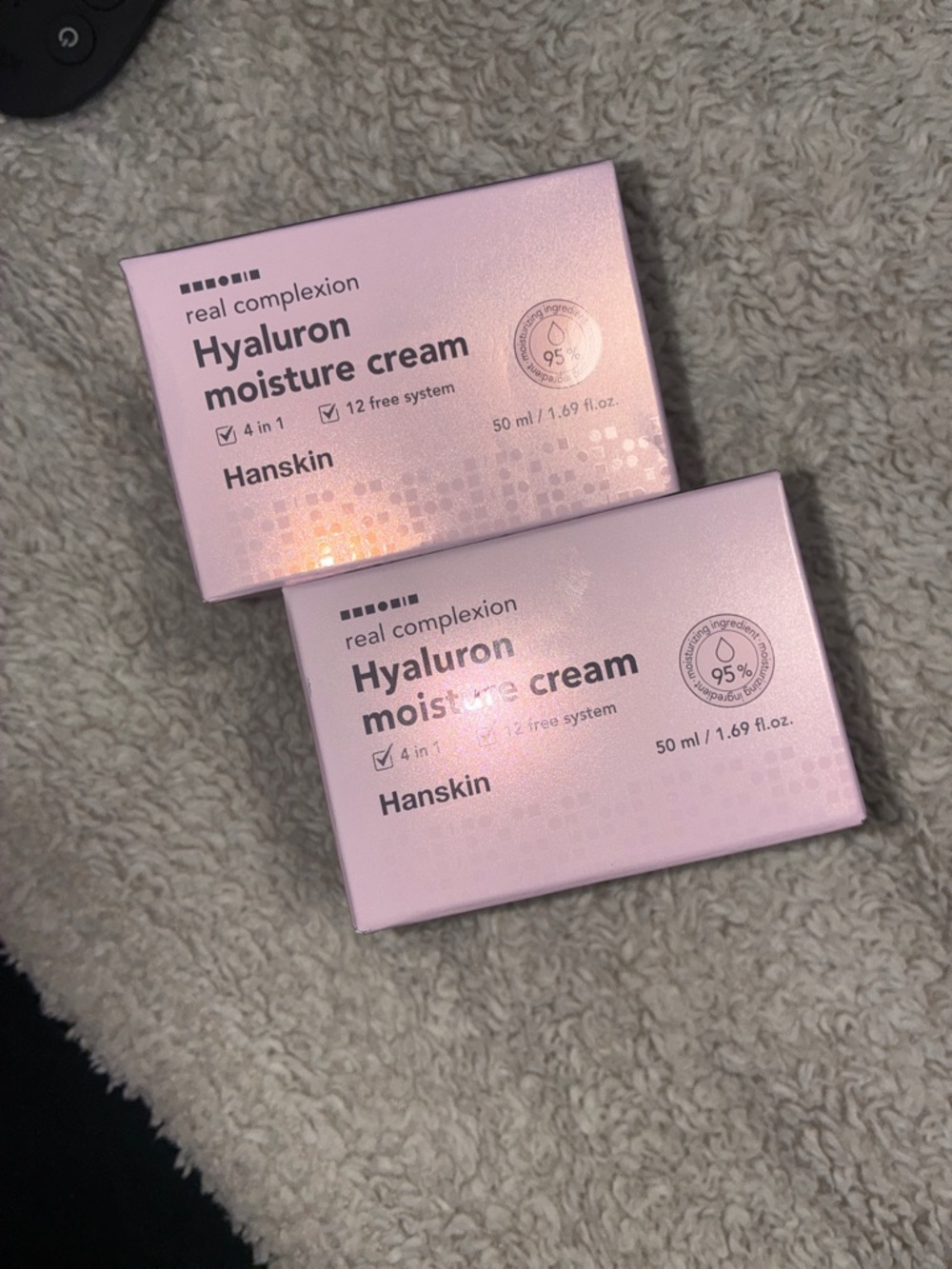 Real Complexion Hyaluron Moisture Cream - Pink